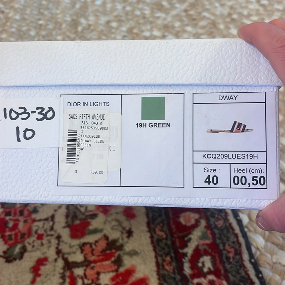 Christian Dior Slides Worn Twice In Box Dway Size… - image 4